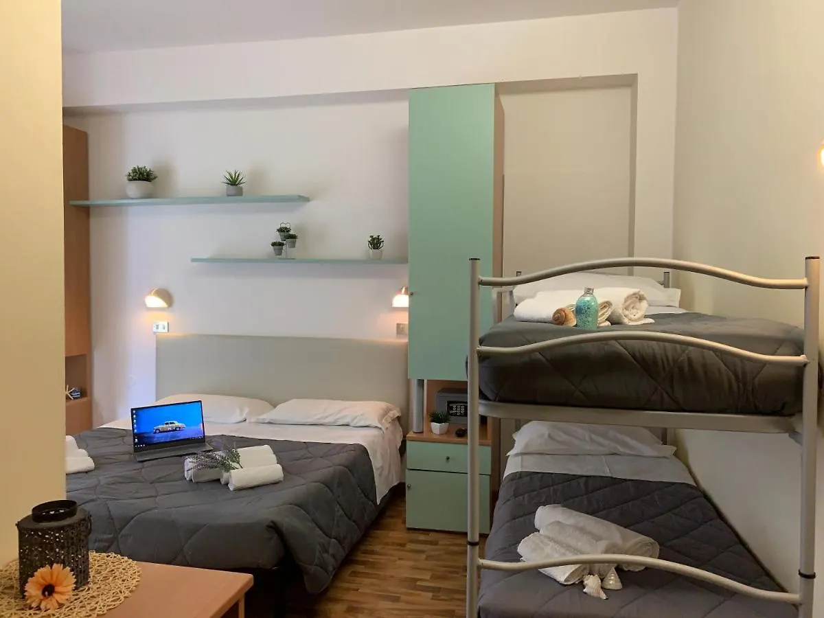 Hotel Palma Benessere Rimini 3*,